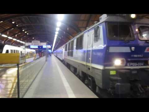 EP09-004 (EU: 150 015-2) z iC 3702 "SiEMiRADZKi" (KR.GŁ.-PO.GŁ.) - start z WR.GŁ.