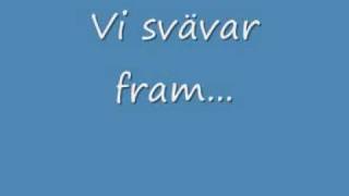 Vi svävar fram