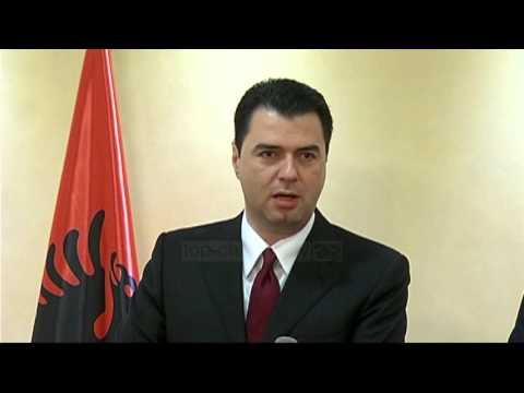 Basha në Kosovë: Jo gazit lotsjellës në Kuvend - Top Channel Albania - News - Lajme