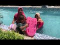 Berenang Bareng Tante Ndut