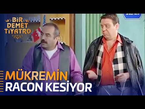 Bir Demet Tiyatro 140.Bölüm | Mükremin Racon Kesiyor