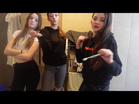 GOOR! UIT DE WC DRINKEN?! & GEDOE MET PIEN OP STRAAT - Bibi