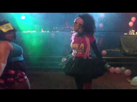 The "YES" dance- FierceQueens, Gurlz Blu, & FierceKingz