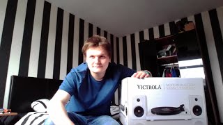 Video thumbnail for Victrola Modern Bluetooth Stereo Turntable Unboxing by Thomas Rodger
