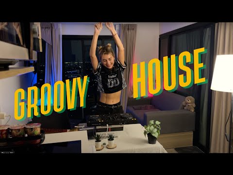 Groovy & Feel good House Mix - Bangkok Skyscraper Thailand DJ Set