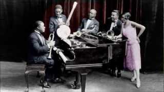 Louis Armstrong & His Hot Five - Once in a While (1927)