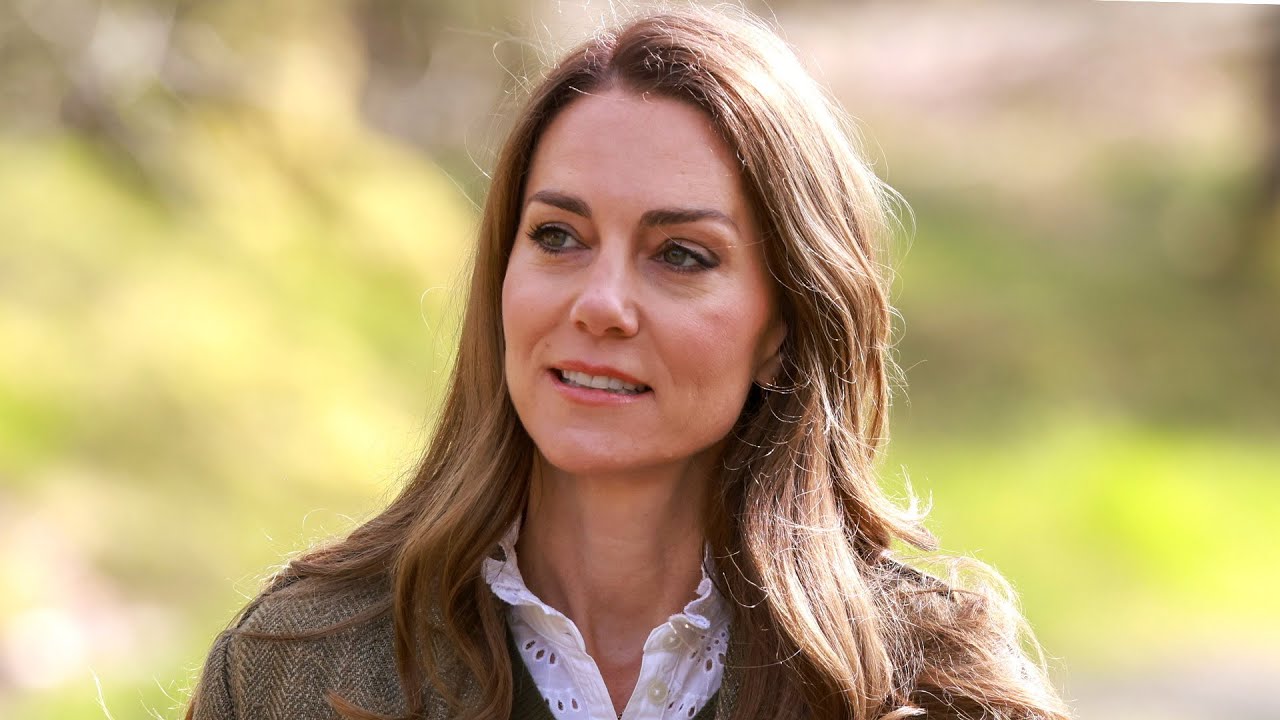 Kate Middleton Debuts New Hair Color!