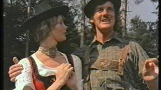 Monty Python - Holzfällersong (Lumberjack Song) (deutsch gesprochen / spoken in german)