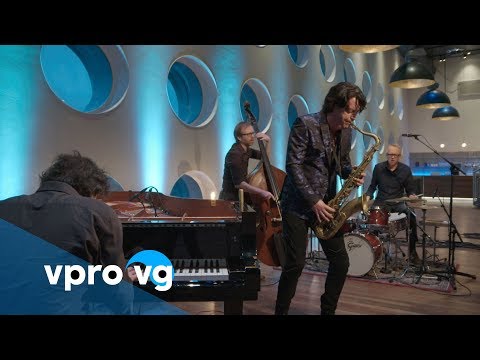 Yuri Honing Acoustic Quartet - Goldbrun: II. (live @TivoliVredenburg Utrecht)