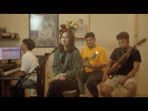 See You On Wednesday | Satine Zaneta - Pada Waktunya - Live Session