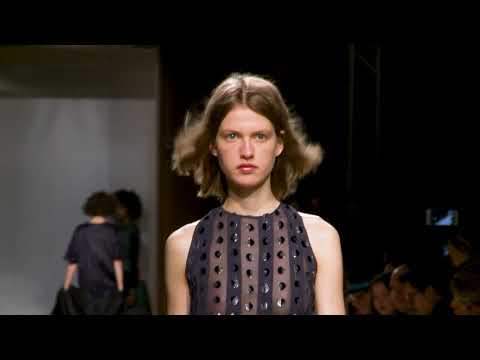 Kristina Fidelskaya Show  Ready to Wear Fall Winter 2018-19