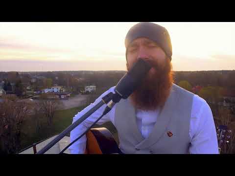 Arturs Gruzdiņš - Pieklauvē