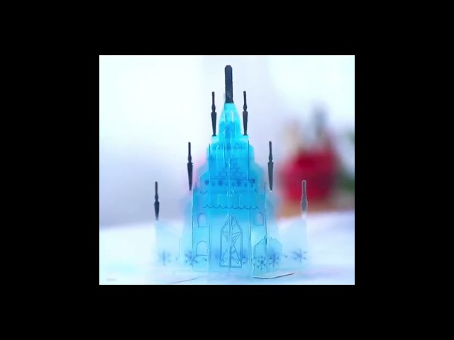 Vídeo relacionado con CUTPOPUP Castillo - Tarjeta Aniversario, Tarjeta Felicitacion Boda, Regalos Originales Para Mujer (Love Castle) US8-LO125ES