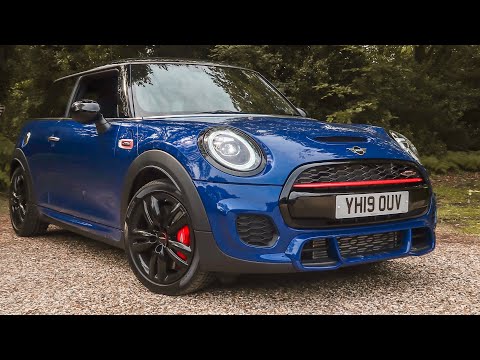 2019 Mini Cooper JCW Review - The Best Hot Hatch?!