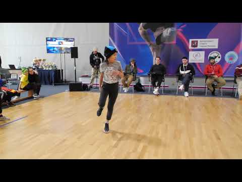 top8 11-13 bgirl Matryoshka vs Miralz - брейкданс, Чемпионат Москвы