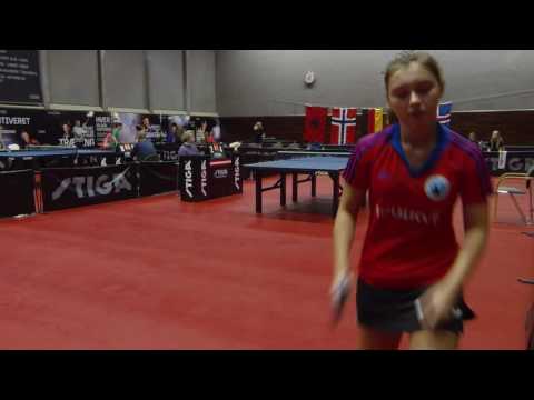 161128 Pigediv, Celine Sophie Røn Andersen - Katarina Nielsen