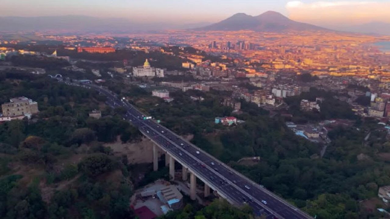 Ecco la prima smart road d'Italia, la tangenziale di Napoli