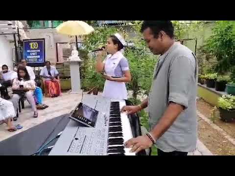 අද හවසට මා හමුවනු මැනවී  ...Ada hawasata ma hamuwanu  song....by Kamani  Lasanthika