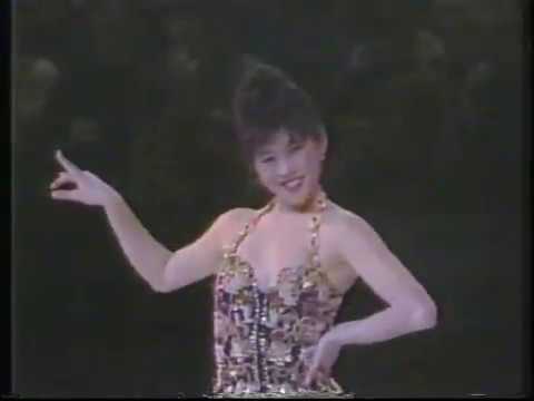 Kristi Yamaguchi - 1992 World Professional Championships AP