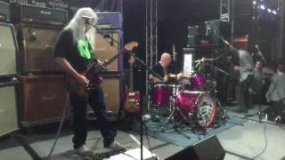 Dinosaur Jr. - Mountain Man