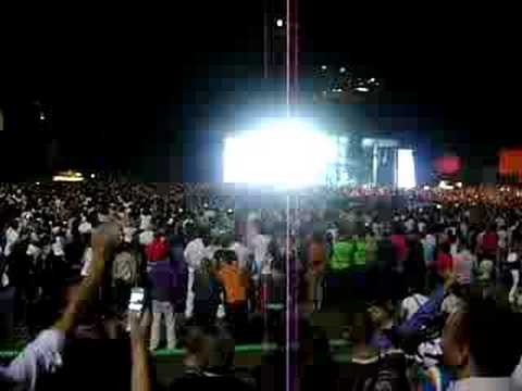 Dino Merlin i Hari Varešanović- Dabogda (LIVE)