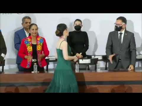 Mariela Gutiérrez Escalante encabezó la ceremonia del 197 aniversario de Tecámac