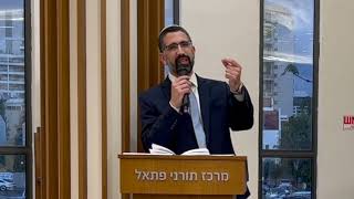 הרב אבינדב אבוקרט - שיחת ערב יום העמצאות תשפ״ד (קהילת אבני החושן) - התמונה מוצגת ישירות מתוך אתר האינטרנט יוטיוב. זכויות היוצרים בתמונה שייכות ליוצרה. קישור קרדיט למקור התוכן נמצא בתוך דף הסרטון