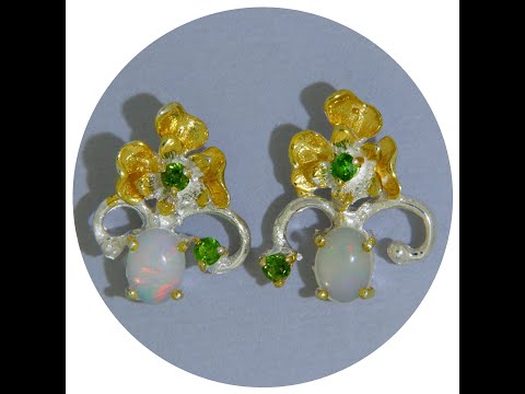 Cercei Stud Argint 925 Accente Aurite Opal Peridot Naturale - Stralucire Subtila