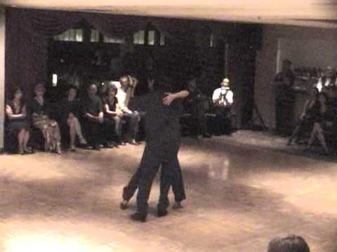  Dante Benavente  and  Elina Roldan  are  dancing  to  the  tango  "  Pensalo Bien  "