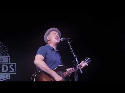 Peter Doherty (acoustic) - Music When the Lights Go Out