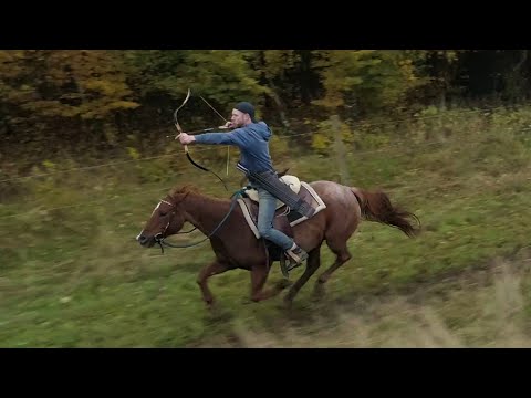 HORSEBACK ARCHERY in Czech Republic