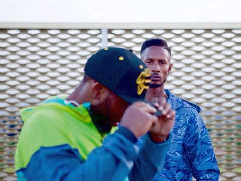 FOOTSIE & D DOUBLE E B2B UKG