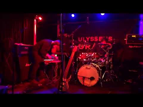 Wallfacer Live @Cologne Blue Shell