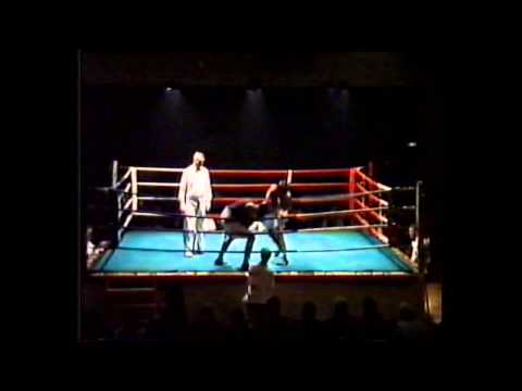 Peter Strangholdt, RAC - Robert Nordman, Sverige, letsværvægt