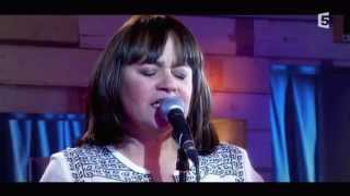 Lisa Angell "N"oubliez pas" - C à Vous - 24/04/2015