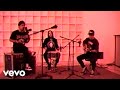 KennyHoopla - estella// (feat. Travis Barker) (Acoustic Performance)