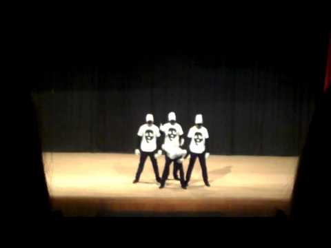 THE UNKNOWN DANCE CREW @ FHHS