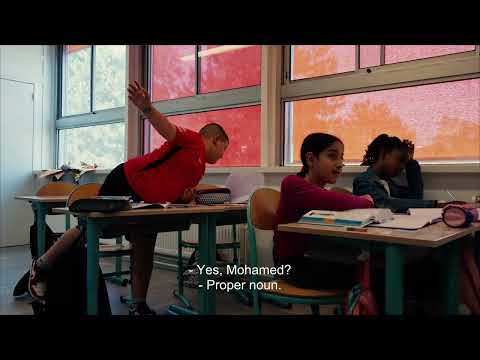 Bασική εκπαίδευση trailer