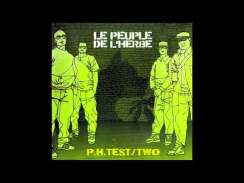 Le peuple de l'herbe - Maison en dur