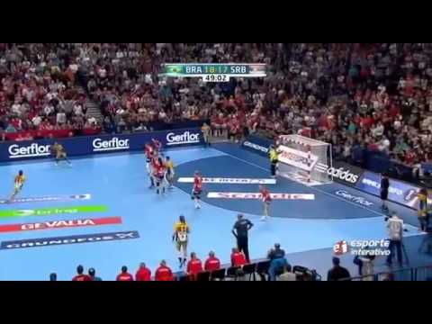 Melhores Momentos   Brasil x Sérvia   Final do Mundial de Handebol Feminino 2013
