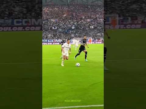 Alexis Sanchez explose la Vél avec son super buts 🔥