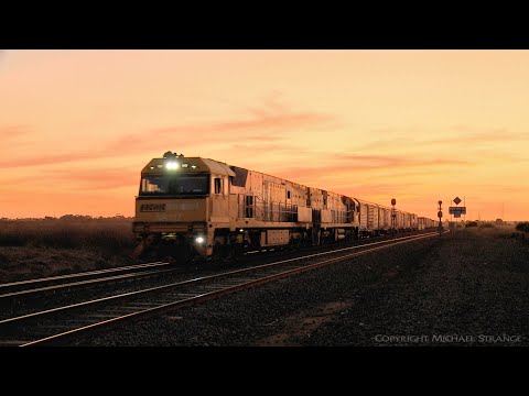 6PM6 Freight Train At Sunset (29/3/2021) - PoathTV Australian Railways