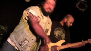 Tu Sufres - Live at The Zoo