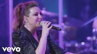 Niña Pastori con Rosalía - Cuando Te Beso (En Directo)