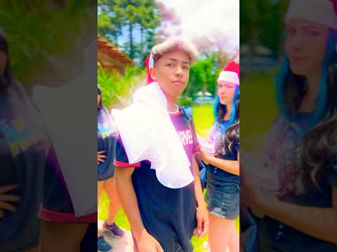 PROTECTING MY CRUSH🥰