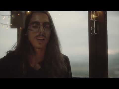 Liriel Tamaso - Flores e Espinhos