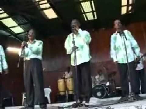 TRIO CE.PA.KOS ,ORCHESTRE LE PEUPLE - KOUKA BA DIA N'TSEKE