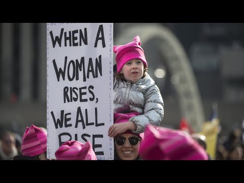 Thousands rally across US one year after Women’s March