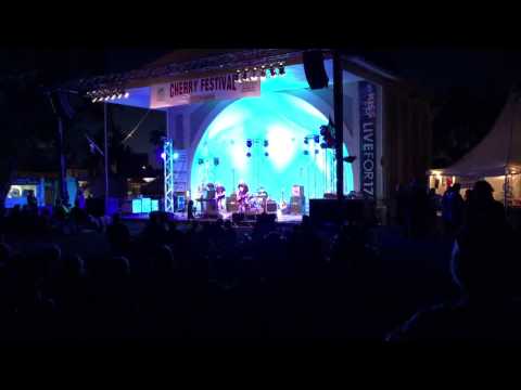 'The Retreads' play Pink Floyd's 'Money' at the Emmett Cherry Festival