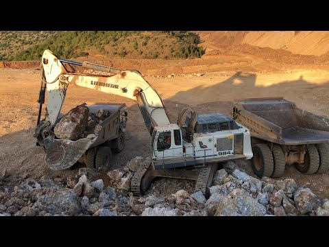 Liebherr 984 Excavator Loading Caterpillar Dumpers - Sotiriadis/Labrianidis Mining Works